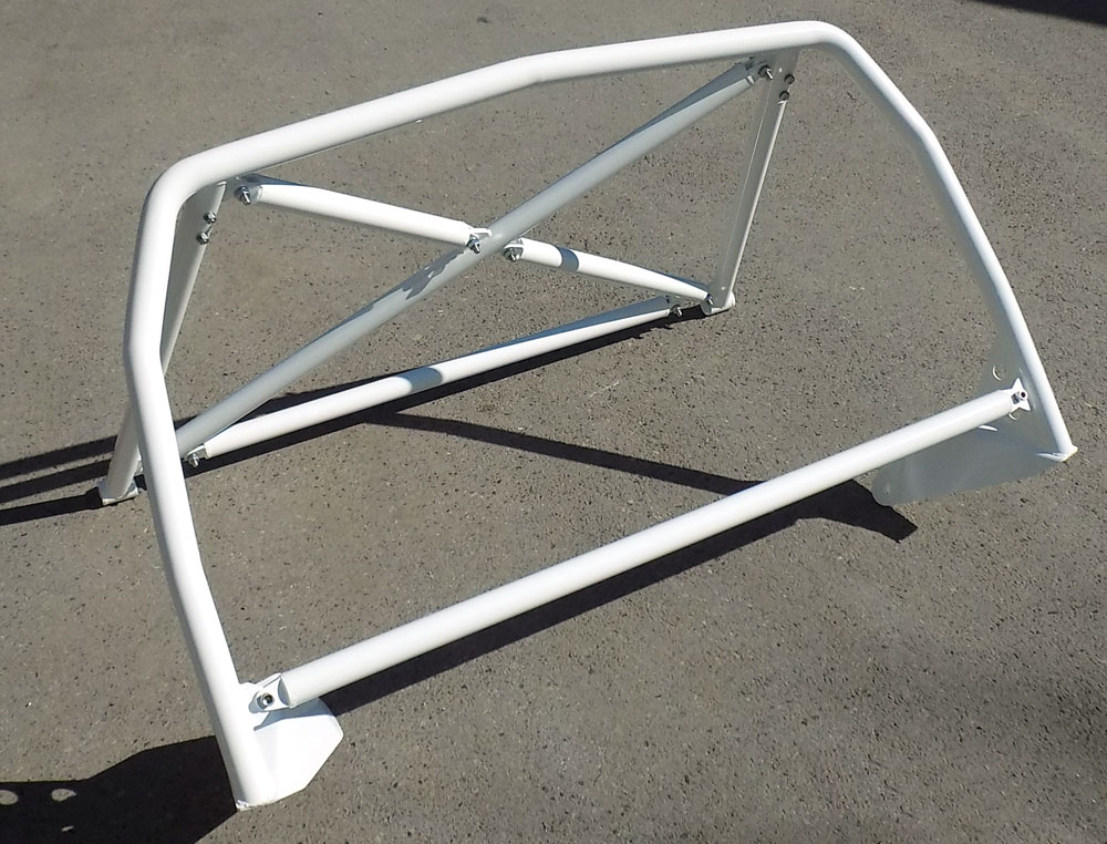 Clubsport-Bügel (lange Ausführung) passend für Porsche 944/968, inkl. Diagonal-Kreuz 3-teilig, zusätzliche Strebe unterhalb des Diagonal-Kreuzes, H-Strebe in B-Säule verschraubt, Weiß Pulver beschichtet