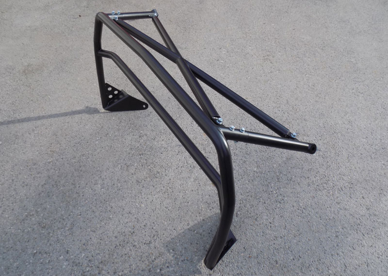 Clubsport-Bügel (kurze Ausführung) passend für Porsche 924/944, inkl. Diagonal-Kreuz 1-teilig (mittig geschweißt), inkl. eingeschweißtem und gebogenem Gurtrohr, Schwarz Pulver beschichtet