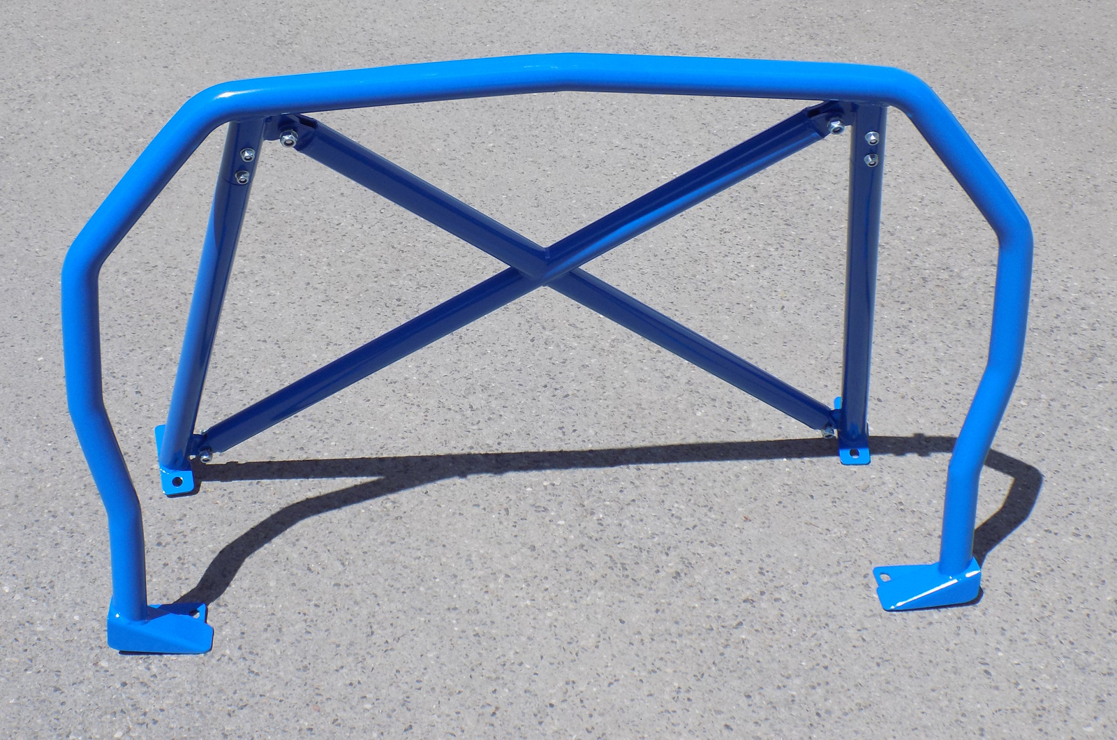 Clubsport-Bügel passend für Audi TT Typ 8N, inkl. Diagonal-Kreuz 1-teilig (mittig geschweißt), Blau Pulver beschichtet (RAL 5017 - Sonderfarbe gegen Aufpreis)