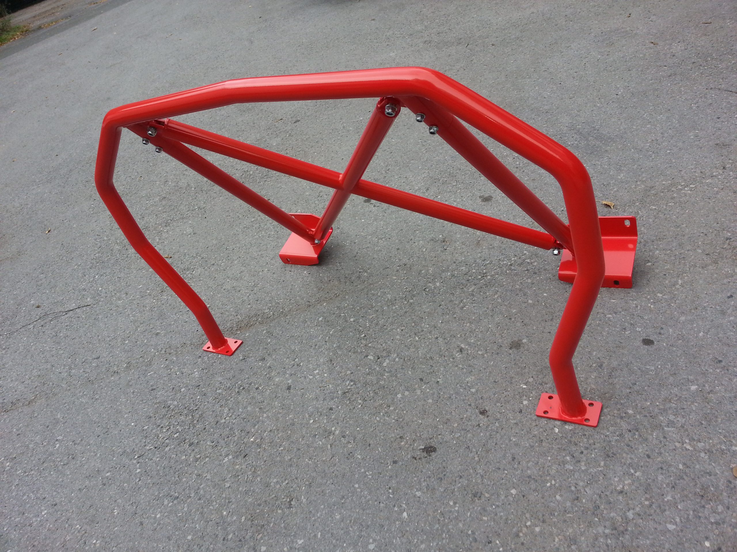 Clubsport-Bügel, passend für Audi TT8S, inkl. Diagonal-Kreuz 1-teilig (mittig geschweißt), Rot Pulver beschichtet