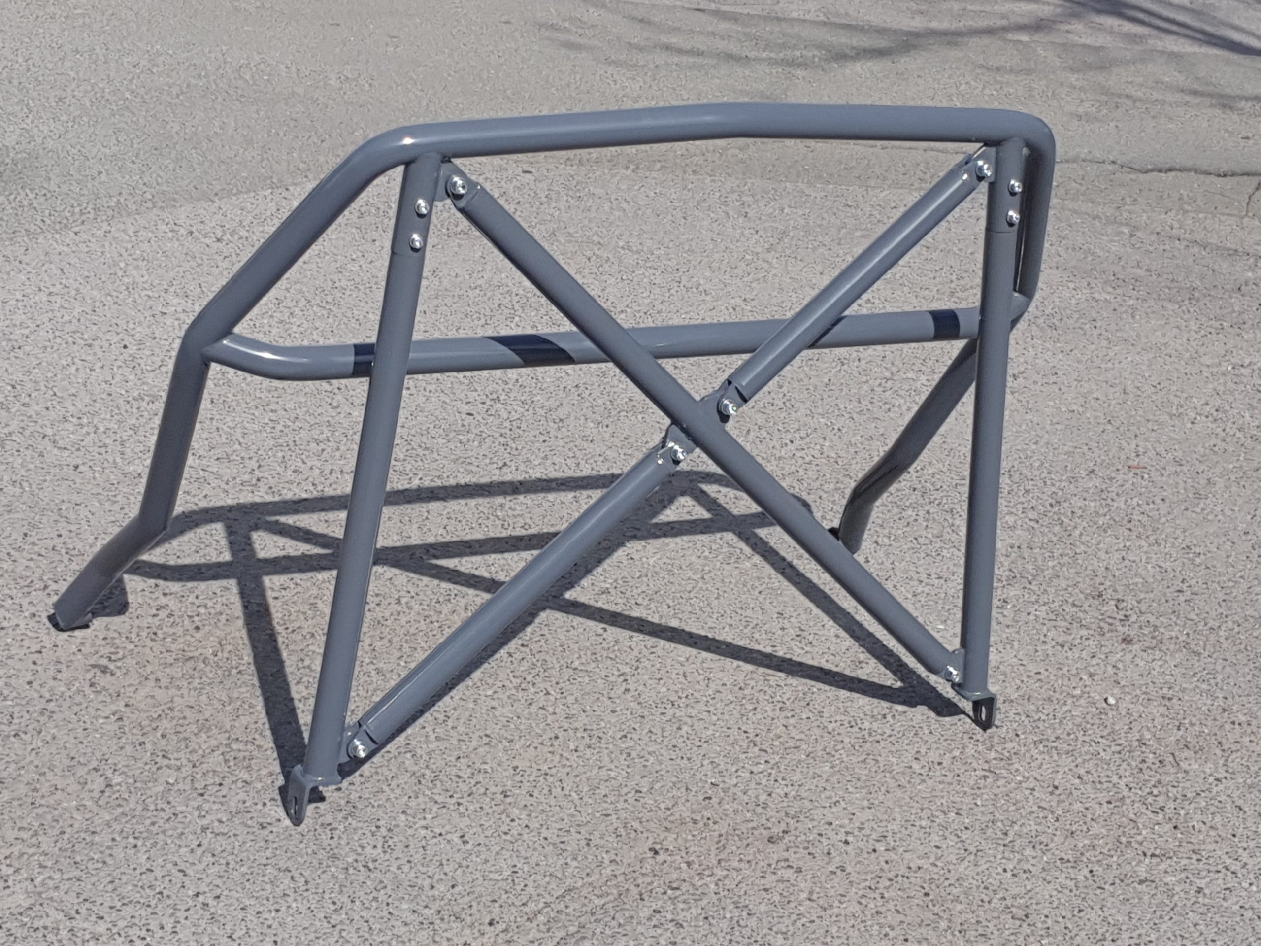 Clubsport-Bügel, passend für Porsche 996, inkl. Diagonal-Kreuz 3-teilig, inkl. eingeschweißtem und gebogenem Gurtrohr, Grau Pulver beschichtet (Sonderfarbe gegen Aufpreis)