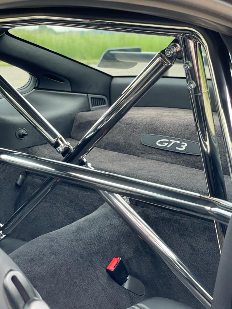 Clubsport-Bügel, passend für Porsche 997, inkl. Diagonal-Kreuz 3-teilig, inkl. eingeschweißtem und gebogenem Gurtrohr, Oberfläche Edelstahl HOCHGLANZ poliert (gegen Aufpreis)